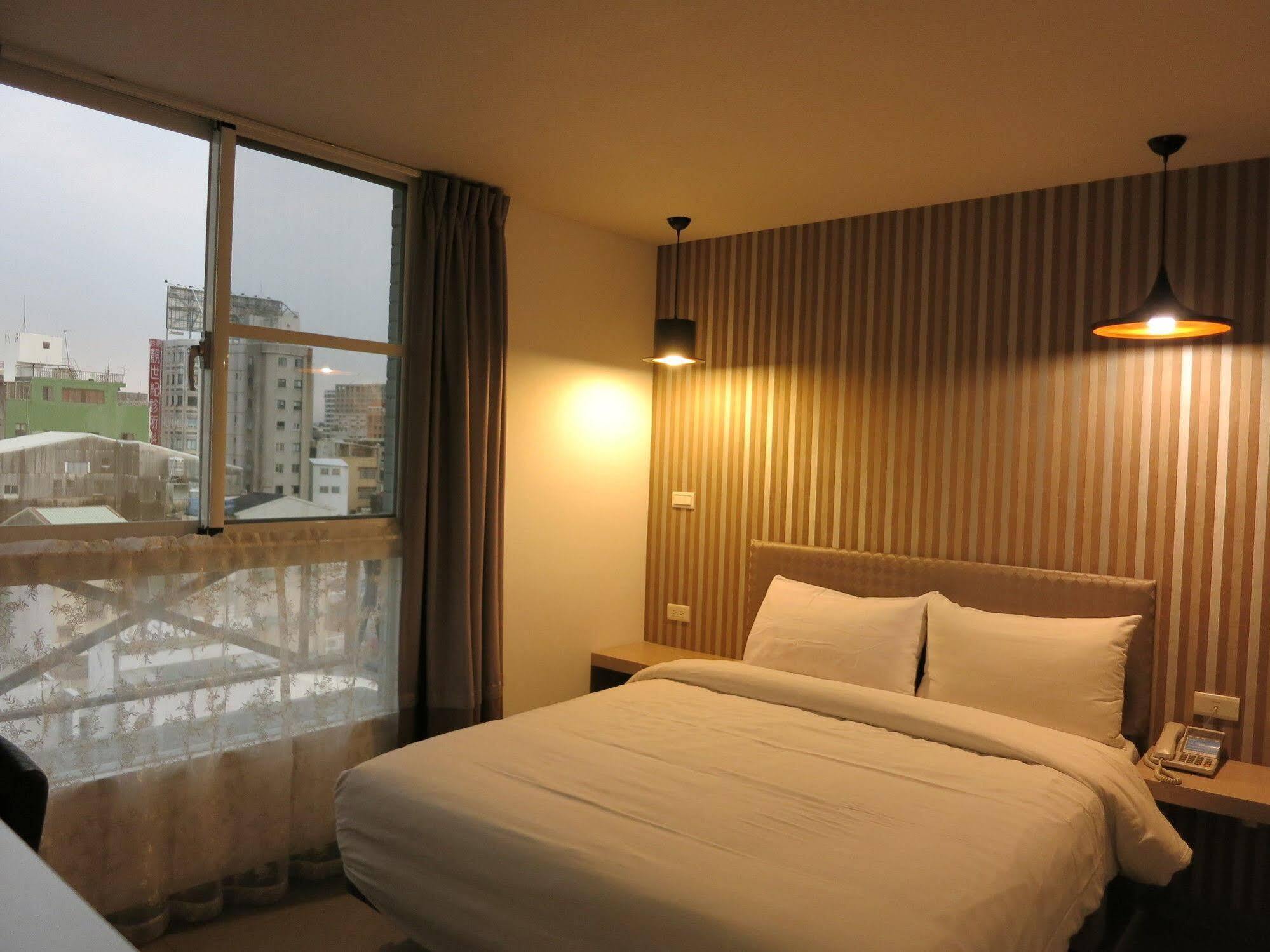 S&E Hotel Tainan Dış mekan fotoğraf